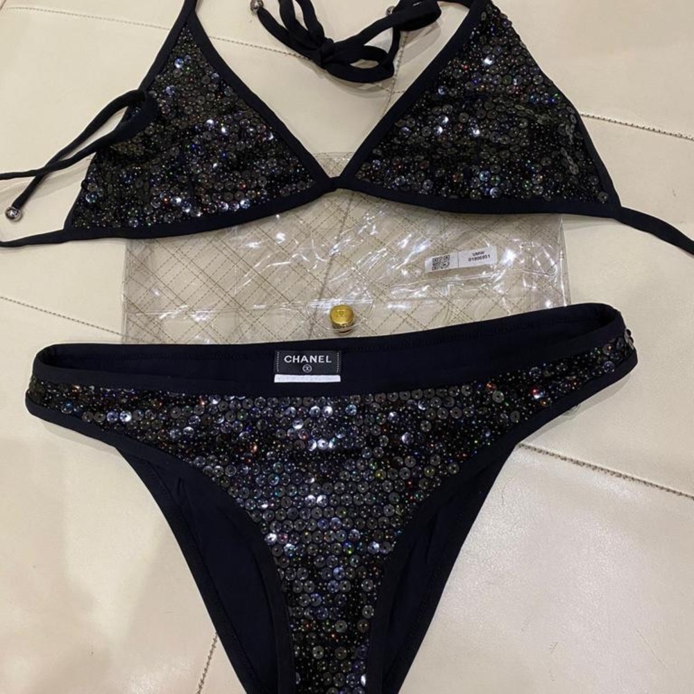 SOLD.Chanel swimsuit - Picture 15 of 16